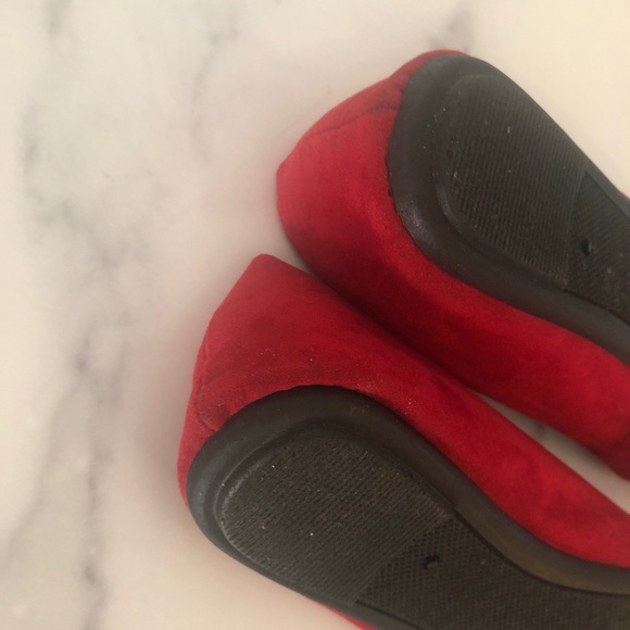 Red Round Toe Walker Flats DailyShoes SanFrancisco - Picture 3 of 5